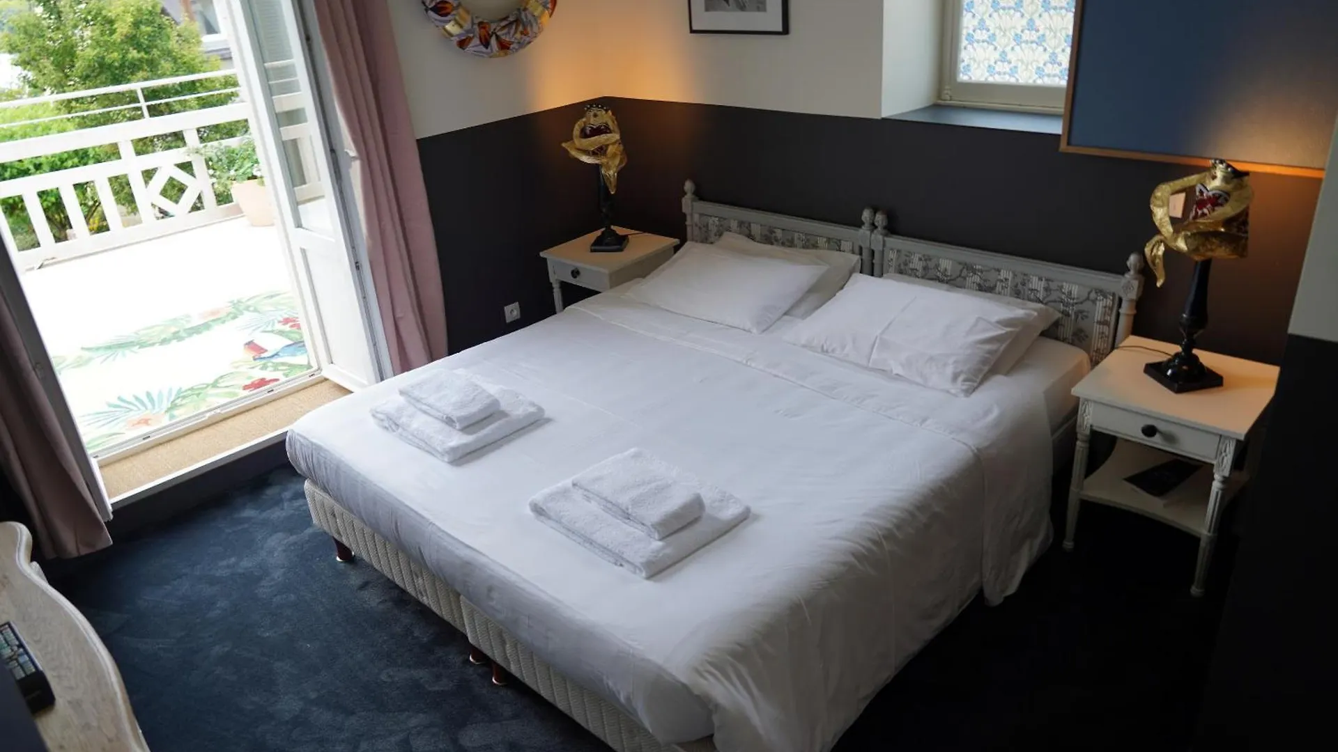Hotel De La Houle Saint-Briac-sur-Mer