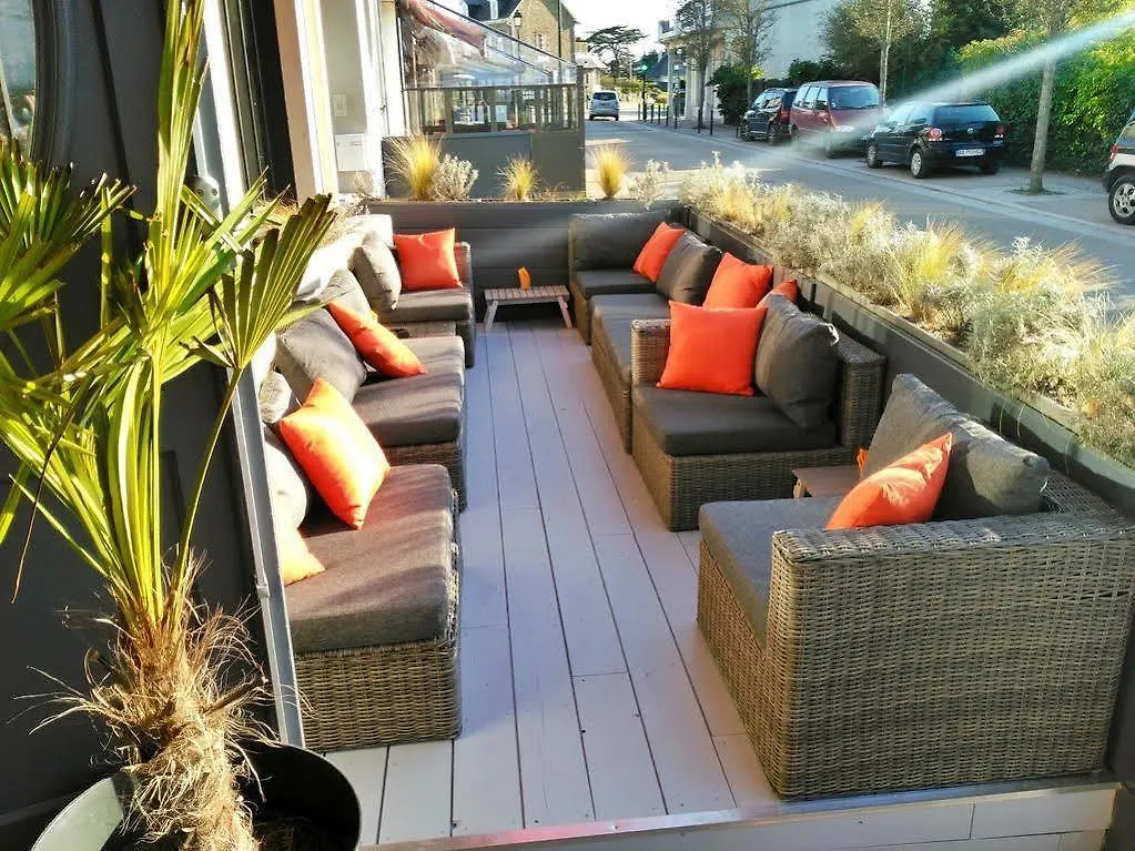 Hotel De La Houle Saint-Briac-sur-Mer 3*,